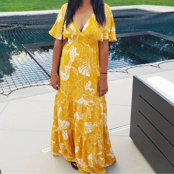 Lulu’s Savanna Golden Yellow Floral Print Maxi Dress - Picture 3 of 9